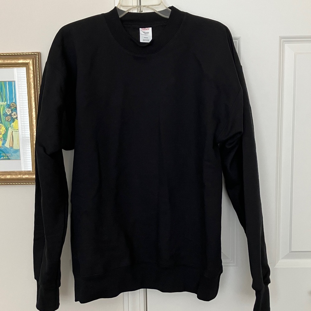 NWOT. Hanes Ultimate Cotton Black Sweatshirt
